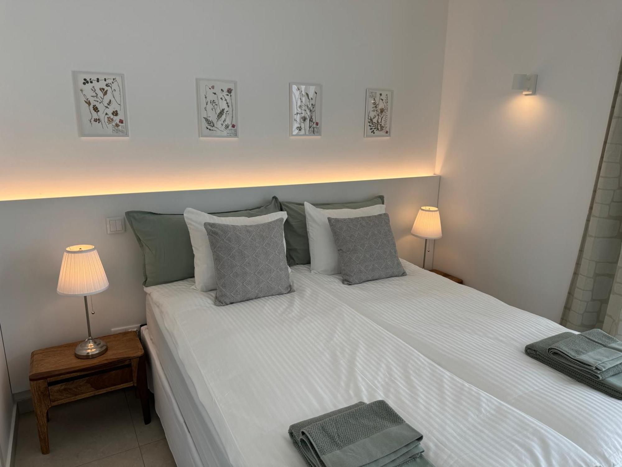 Feelgood Homestay Sagres Esterno foto